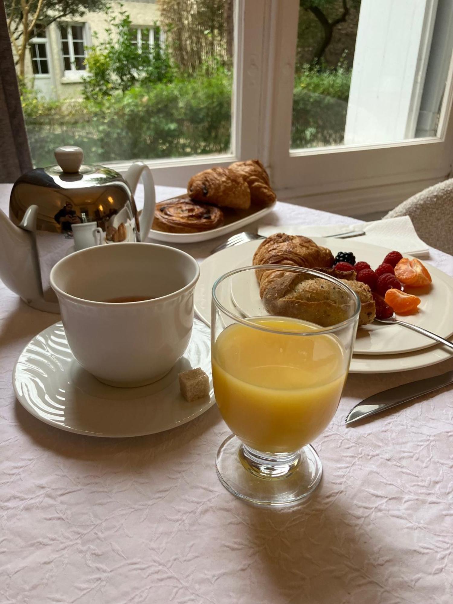 Hotel Val De Loire Tours Ngoại thất bức ảnh